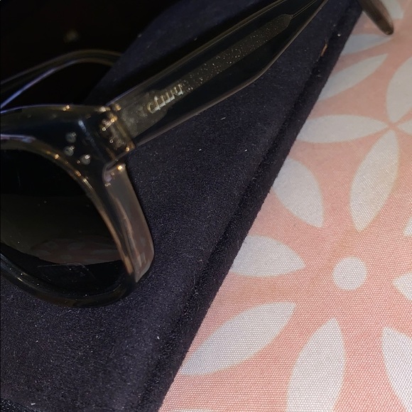 CÉLINE Shades. - Picture 1 of 3